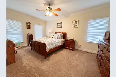 345 Arbor Lane, Eden, NC 27288 - Photo 15