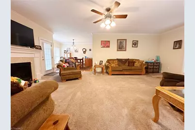 345 Arbor Lane, Eden, NC 27288 - Photo 11