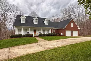 345 Arbor Ln, Eden, NC 27288 - Photo 7