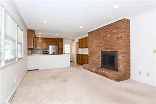 1804 Strathmore Dr, Greensboro, NC 27410 - Photo 9