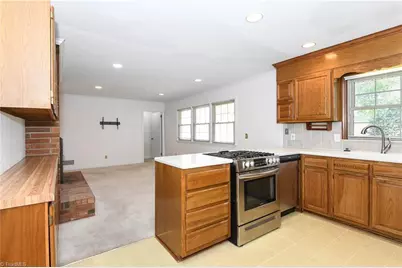 1804 Strathmore Drive, Greensboro, NC 27410 - Photo 11