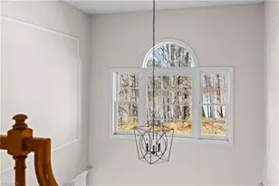 3204 Peninsula Dr, Jamestown, NC 27282 - Photo 7
