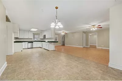 2811 Charley Lane, Burlington, NC 27215 - Photo 11