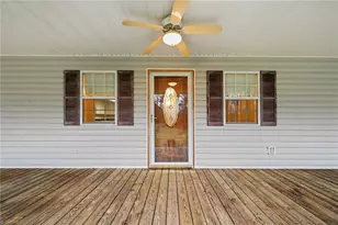 2811 Charley Ln, Burlington, NC 27215 - Photo 3