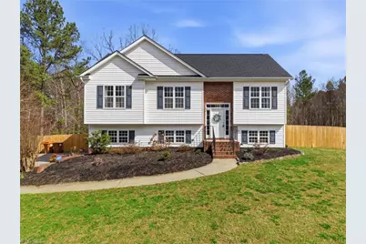 126 Donnell Court, Lexington, NC 27295 - Photo 1
