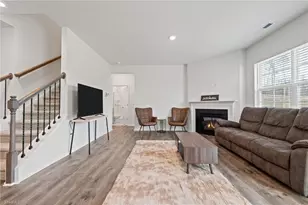7448 Buckpasser Dr, Greensboro, NC 27455 - Photo 9