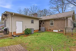 1808 Biscayne Dr, Greensboro, NC 27410 - Photo 27