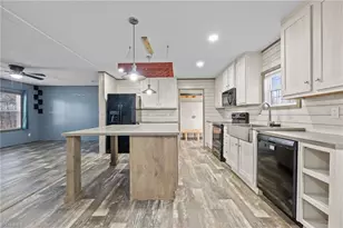 182 Pond View Dr, Ruffin, NC 27326 - Photo 11