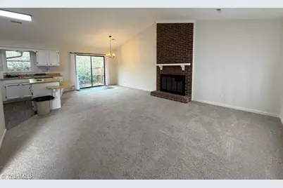 2543 Cottage Place, Greensboro, NC 27455 - Photo 7