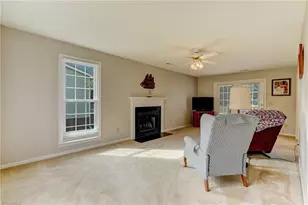 3335 Mill Spring Ct, Greensboro, NC 27410 - Photo 7