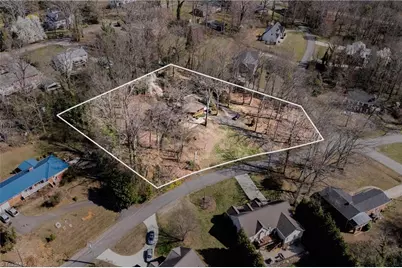 129 Oaklawn Road, Mount Airy, NC 27030 - Photo 9