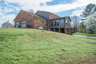 1924 Buck Shoals Rd, Hamptonville, NC 27020 - Photo 5