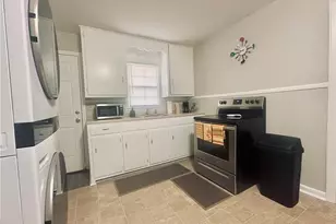 918 Harris St, Burlington, NC 27217 - Photo 7