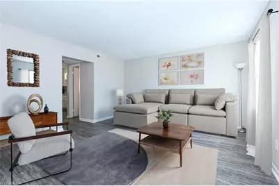 5735 Bramblegate Road #J, Greensboro, NC 27409 - Photo 5