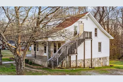 1060 N Scales Street, Reidsville, NC 27320 - Photo 3