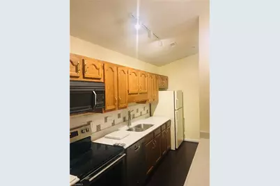 5934 W Friendly Avenue #J, Greensboro, NC 27410 - Photo 7