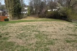 3104 Woodview Dr, High Point, NC 27265 - Photo 21