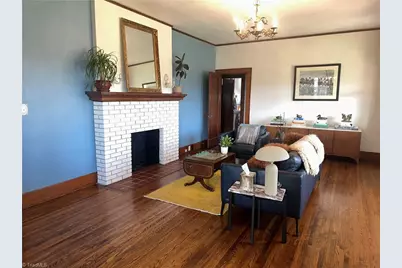 549 E Pine Street, Mount Airy, NC 27030 - Photo 9