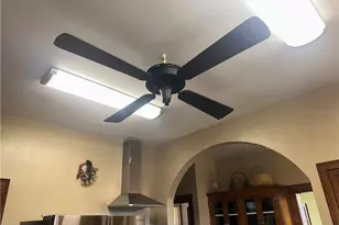 549 E Pine St, Mount Airy, NC 27030 - Photo 23