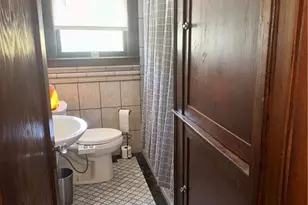 549 E Pine St, Mount Airy, NC 27030 - Photo 31