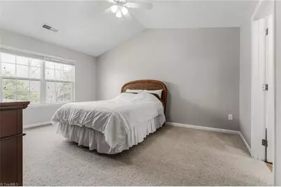 4381 Oak Pointe Drive, Winston-Salem, NC 27105 - Photo 15