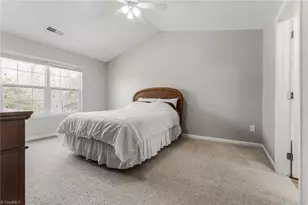 4381 Oak Pointe Dr, Winston-Salem, NC 27105 - Photo 15