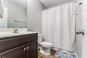 4381 Oak Pointe Dr, Winston-Salem, NC 27105 - Photo 23