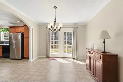 190 Pondview Drive, Reidsville, NC 27320 - Photo 9