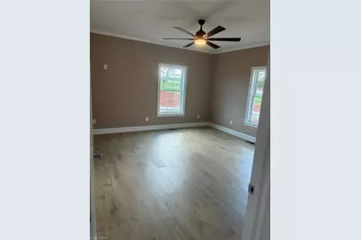 621 W Atkins Street, Dobson, NC 27017 - Photo 15