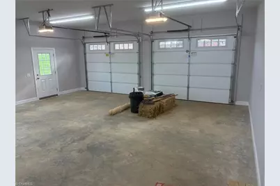 621 W Atkins Street, Dobson, NC 27017 - Photo 29