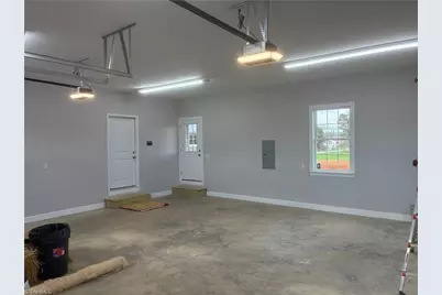 621 W Atkins Street, Dobson, NC 27017 - Photo 29