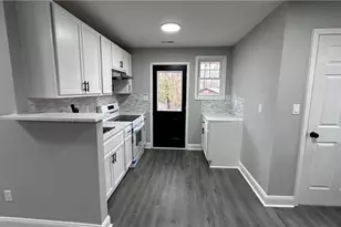 2314 Acorn Rd, Greensboro, NC 27406 - Photo 11