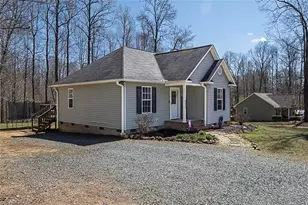 6668 Beaver Ridge Ct, Snow Camp, NC 27349 - Photo 3