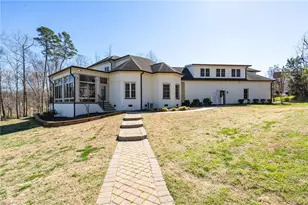 1326 Lochshire Dr, Burlington, NC 27215 - Photo 7