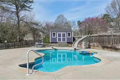 660 S Peace Haven Road, Winston-Salem, NC 27103 - Photo 33