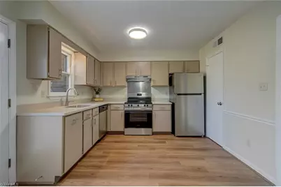 2224 Spring Garden Street, Greensboro, NC 27403 - Photo 5