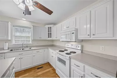 2559 Butterfly Trail, Randleman, NC 27317 - Photo 19