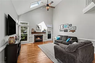 2505 Baytree Dr, Greensboro, NC 27455 - Photo 13