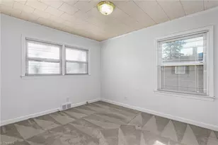 509 Duke St, Thomasville, NC 27360 - Photo 21