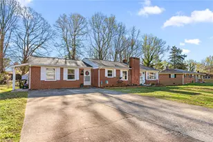 509 Duke St, Thomasville, NC 27360 - Photo 33