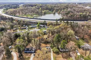 3805 Broadacres Dr, Greensboro, NC 27407 - Photo 31