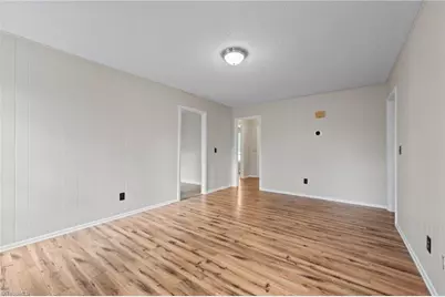 3805 Broadacres Drive, Greensboro, NC 27407 - Photo 17