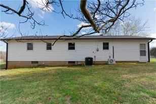 1065 Dallas King Rd, Westfield, NC 27053 - Photo 35