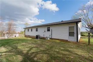1065 Dallas King Rd, Westfield, NC 27053 - Photo 37