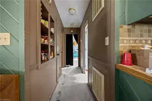 487 King Rd, Seagrove, NC 27341 - Photo 15