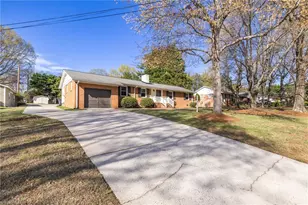 6112 Lea Ray Dr, Greensboro, NC 27410 - Photo 3