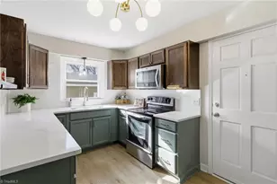 6112 Lea Ray Dr, Greensboro, NC 27410 - Photo 5