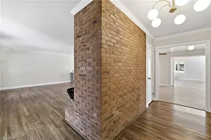 6112 Lea Ray Dr, Greensboro, NC 27410 - Photo 9