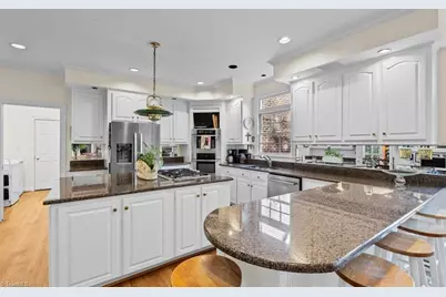 2603 Ashcroft Drive, Reidsville, NC 27320 - Photo 15