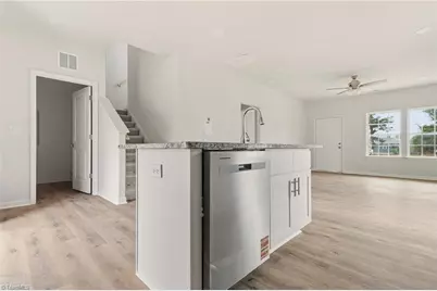 503 Richardson Avenue, High Point, NC 27260 - Photo 9